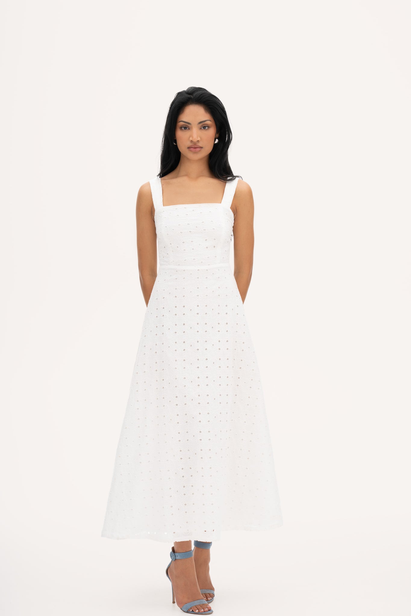 Penelope dress embroidery